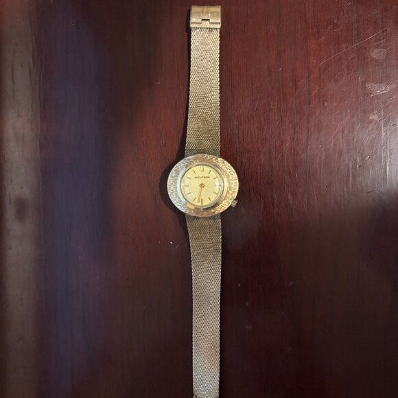 Vintage Bulova Ladies Accutron Wrist Watch, 10K Yellow Gold Filled Wrist Watch main image 7